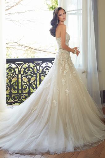 Classic Sweetheart Lace A-Line Wedding Dress Prinia