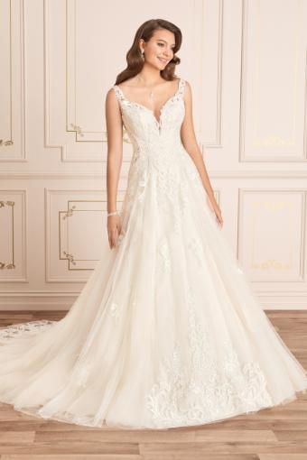 Classic Romantic A-Line Wedding Dress Chiara