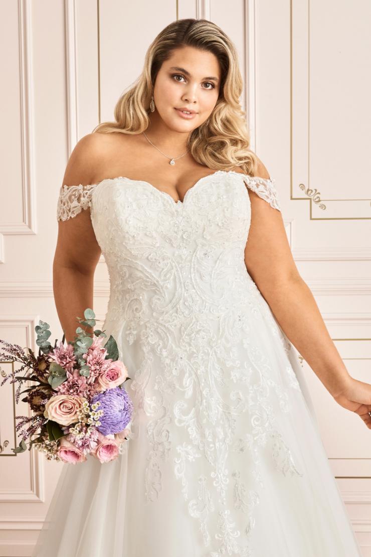 Classic Sweetheart Lace A-Line Wedding Dress Trixie
