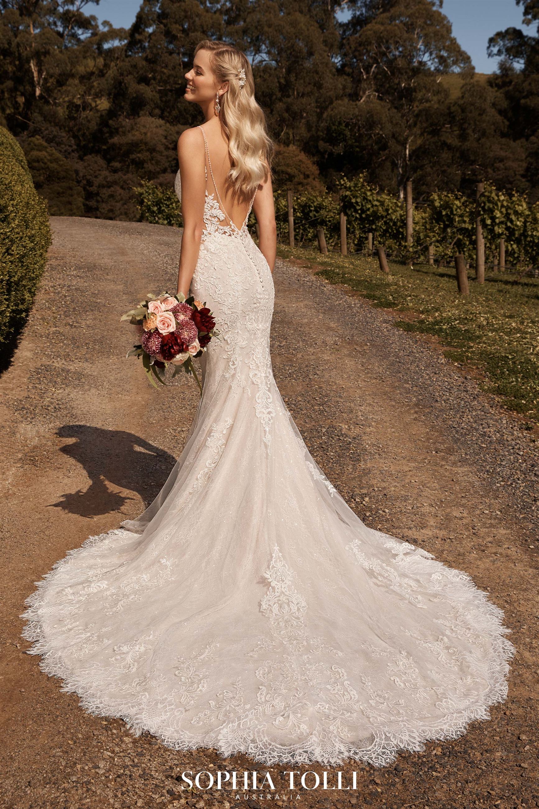 latest designer dresses for wedding