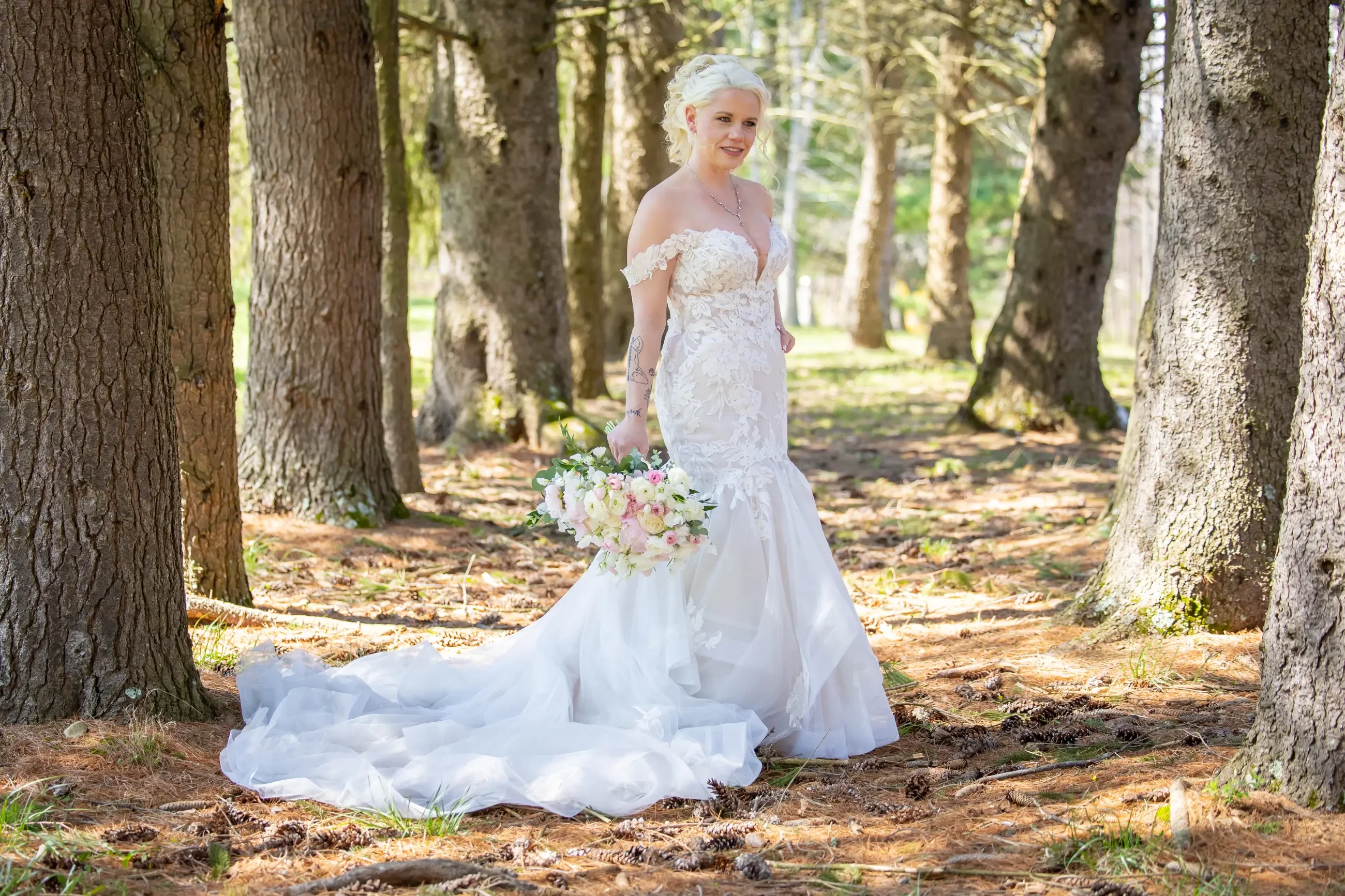 Our Real Bride of the Month: Melanie Leone!