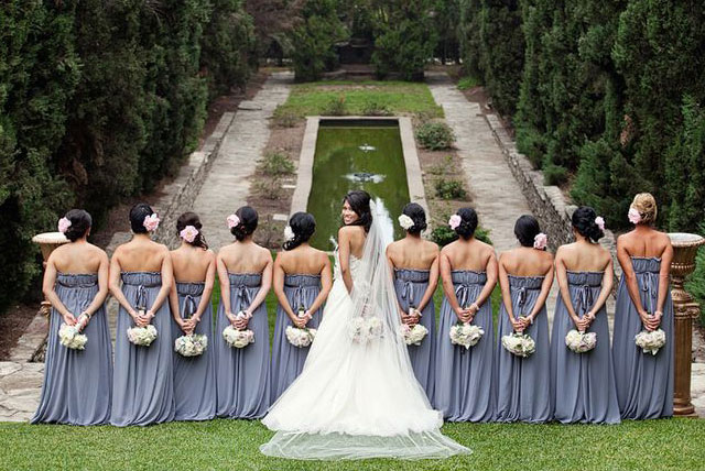 13 photos to take with your bridesmaids we ♥ this! moncheribridals.com