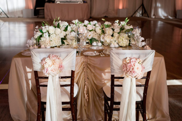 Elegant Bride And Groom Table Decoration Ideas