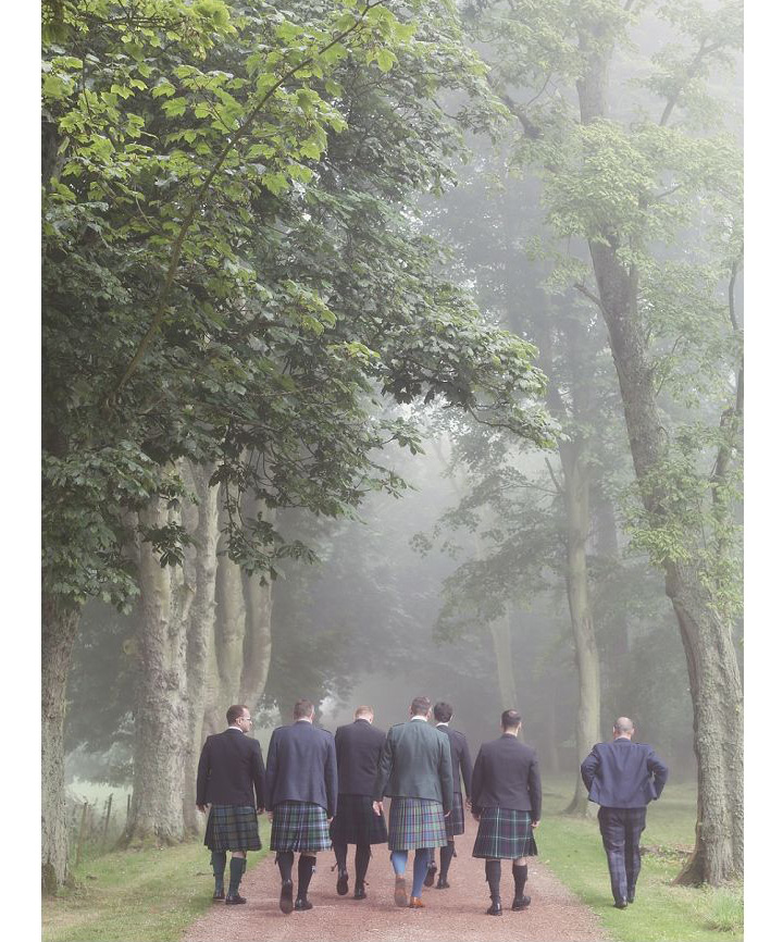 27 Awesome Groomsmen Photos ~ we ♥ this! moncheribridals.com