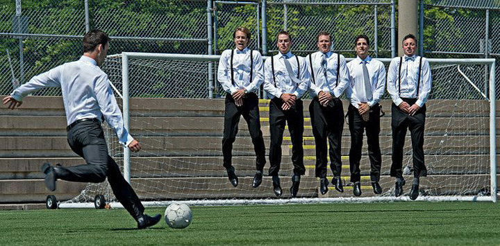 27 Awesome Groomsmen Photos ~ we ♥ this! moncheribridals.com