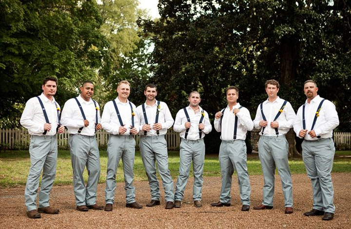 27 Awesome Groomsmen Photos ~ we ♥ this! moncheribridals.com