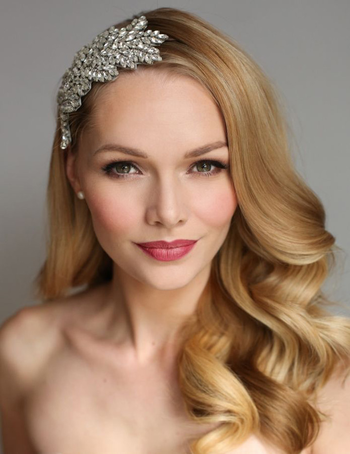  ~ we ❤ this! moncheribridals.com