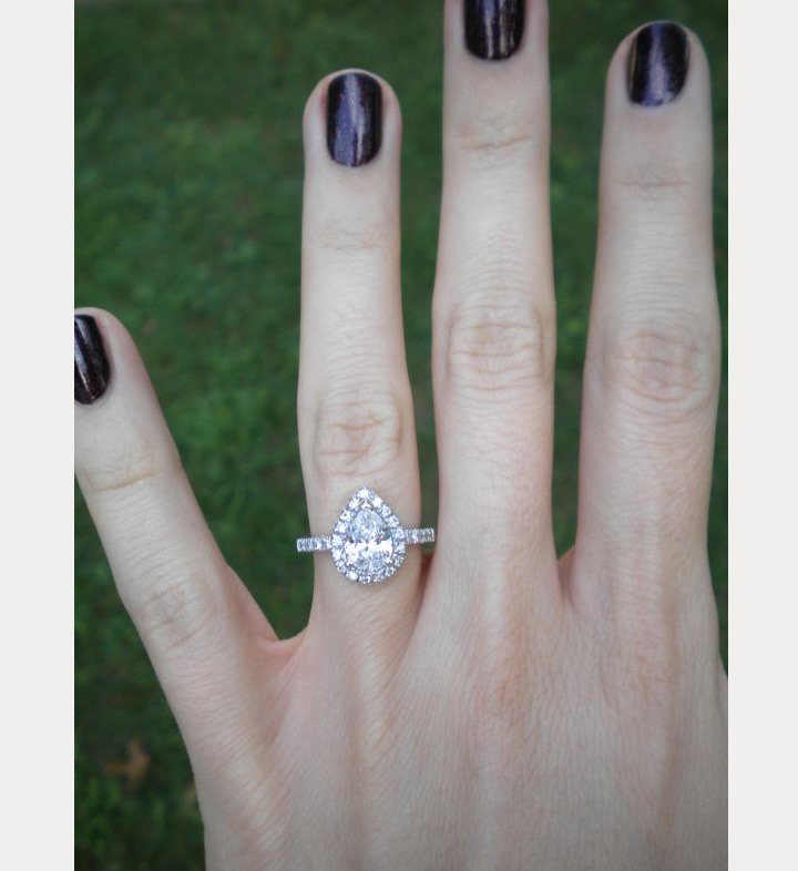 pear engagement ring