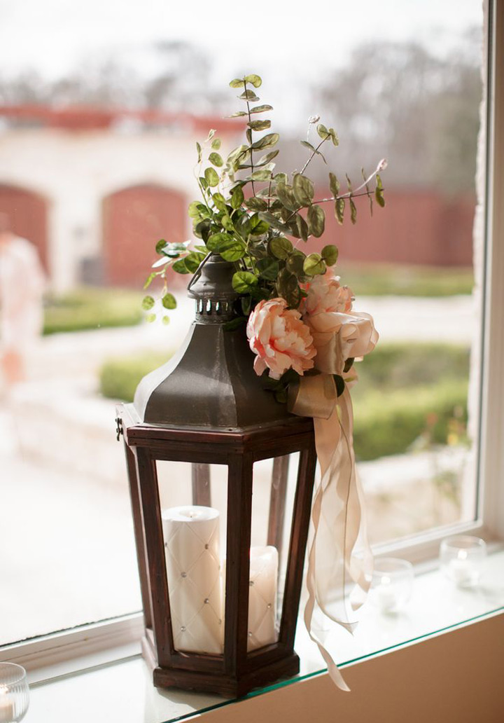 30 Gorgeous Ideas For Decorating With Lanterns At Weddings ~ we ❤ this! moncheribridals.com