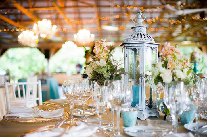 30 Gorgeous Ideas For Decorating With Lanterns At Weddings ~ we ❤ this! moncheribridals.com