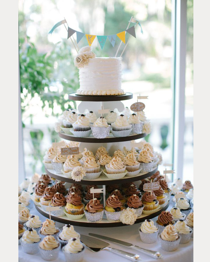 ~  we ❤ this! moncheribridals.com