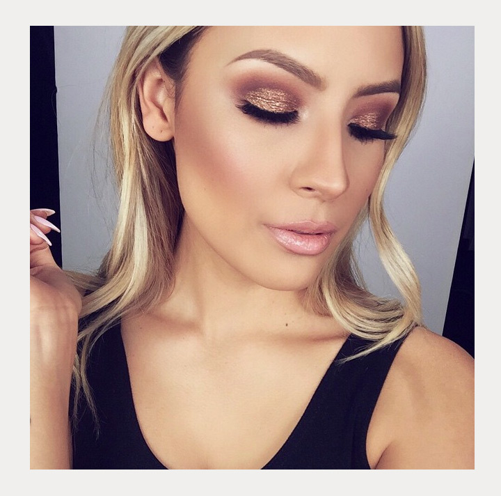 Gold smokey eye ~ we ❤ this! moncheribridals.com