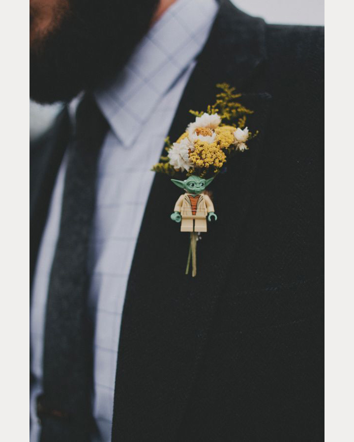 30 Ways to Get Your Star Wars ( Wedding) On! ~ we ❤ this! moncheribridals.com