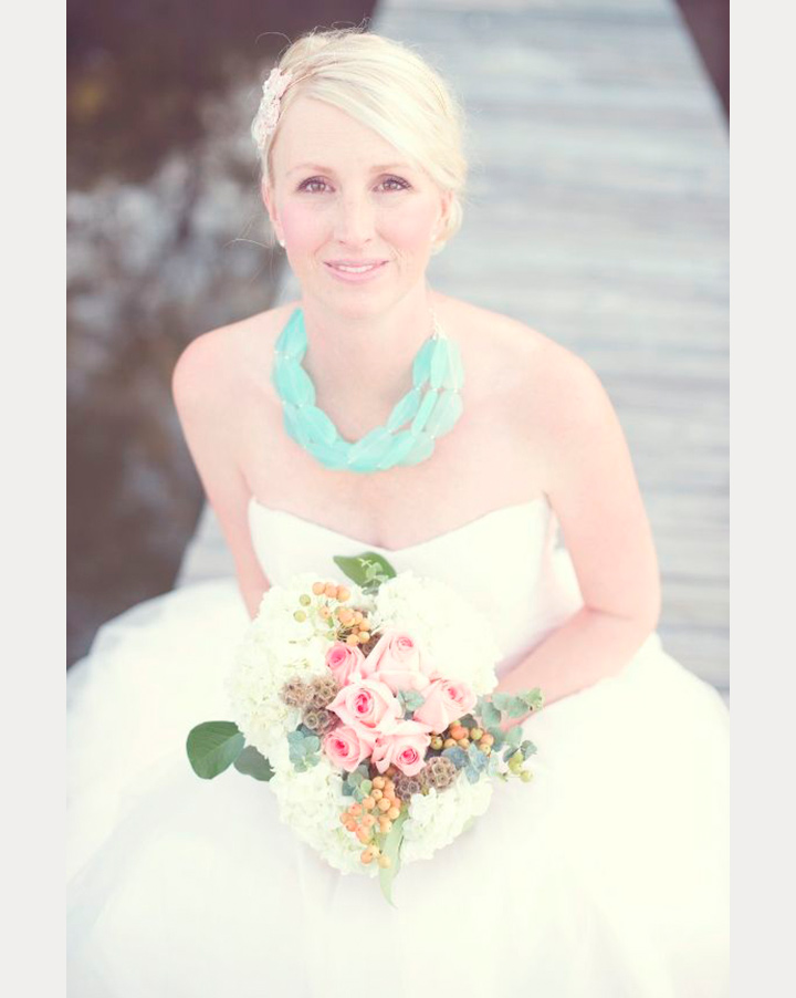 15 "Something Blue" Just For You ~ we ❤ this! moncheribridals.com