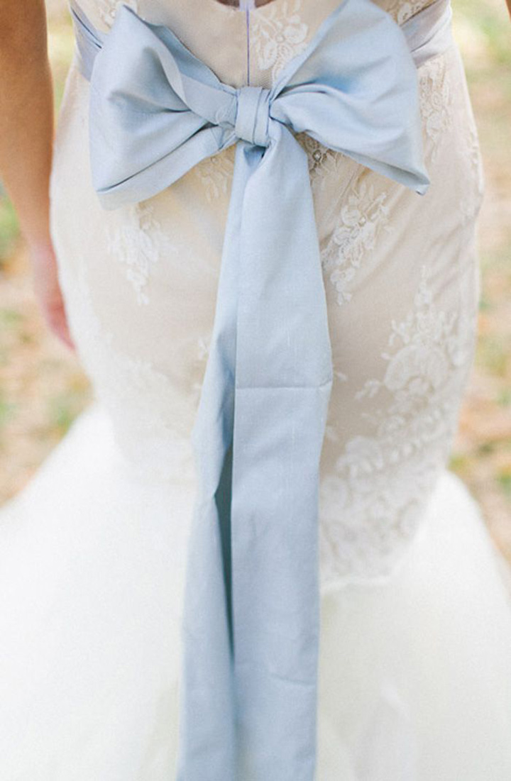 15 "Something Blue" Just For You ~ we ❤ this! moncheribridals.com