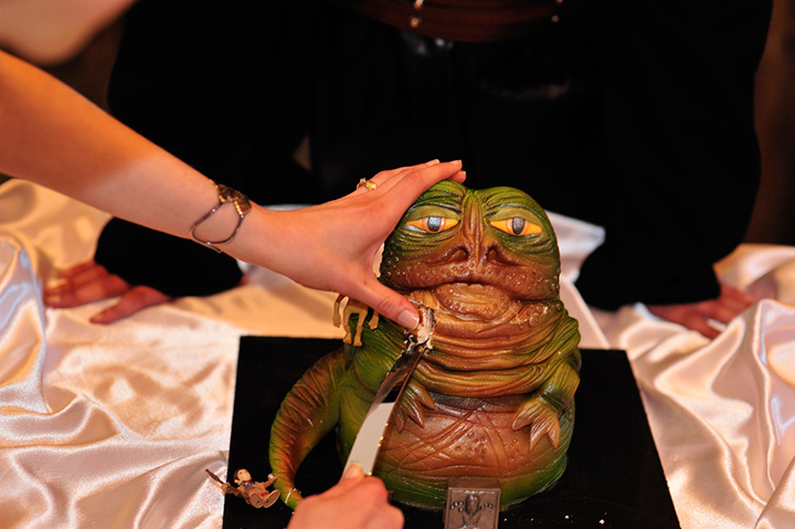 30 Ways to Get Your Star Wars ( Wedding) On! ~ we ❤ this! moncheribridals.com