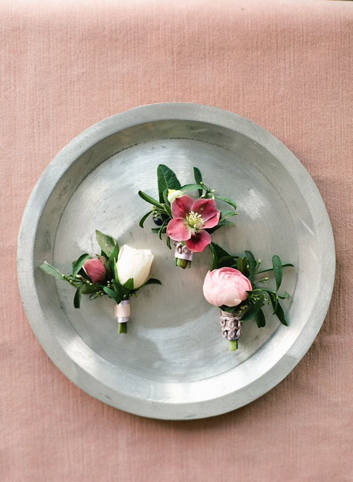 Over 40 Fabulous Boutonnières You're Gonna Love! ~ we ❤ this! moncheribridals.com