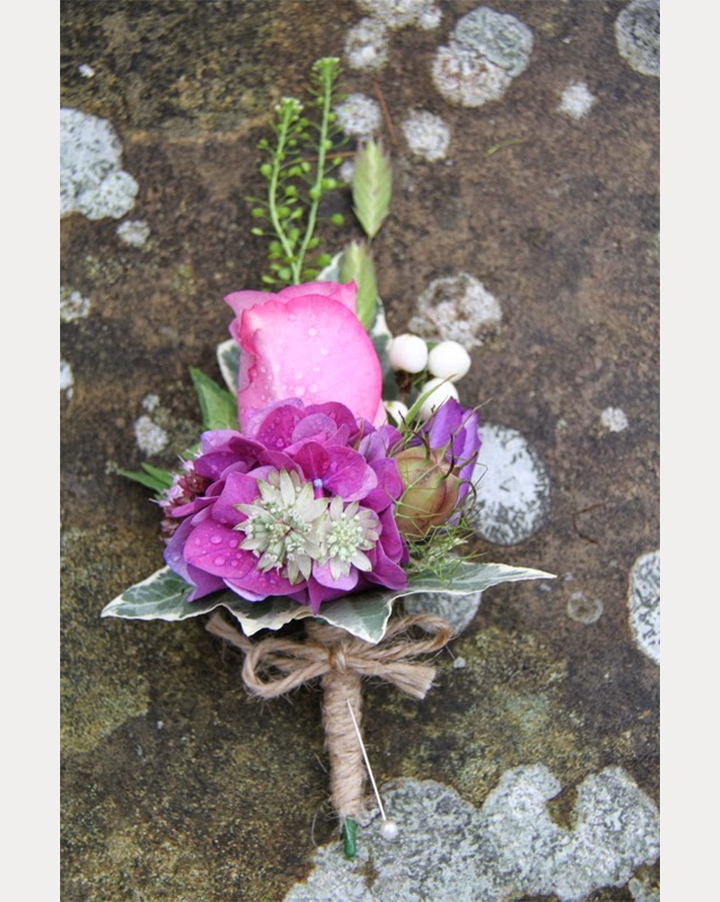 Over 40 Fabulous Boutonnières You're Gonna Love! ~ we ❤ this! moncheribridals.com