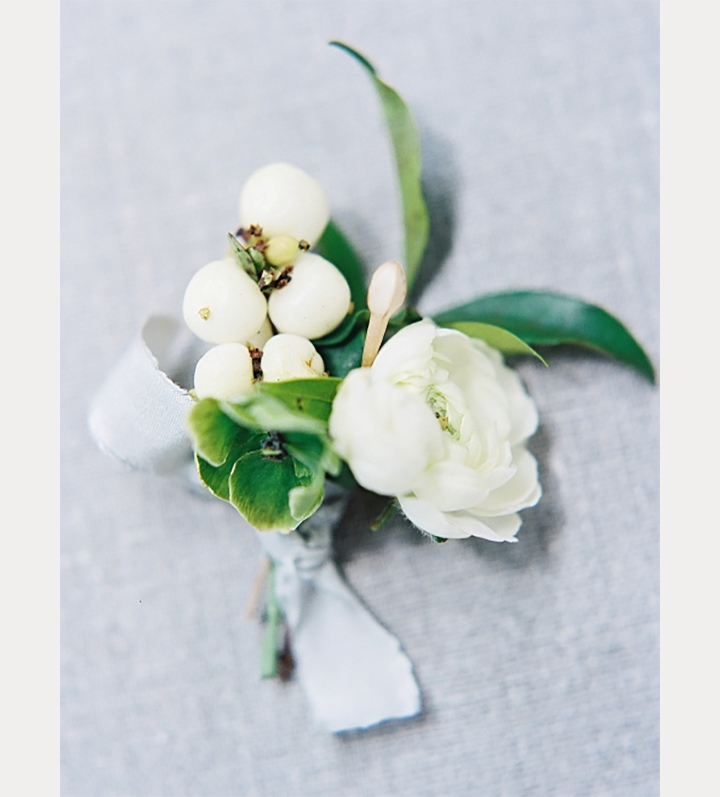 Over 40 Fabulous Boutonnières You're Gonna Love! ~ we ❤ this! moncheribridals.com