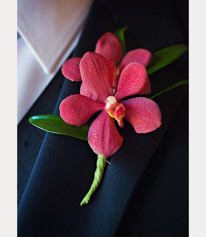 Over 40 Fabulous Boutonnières You're Gonna Love! ~ we ❤ this! moncheribridals.com