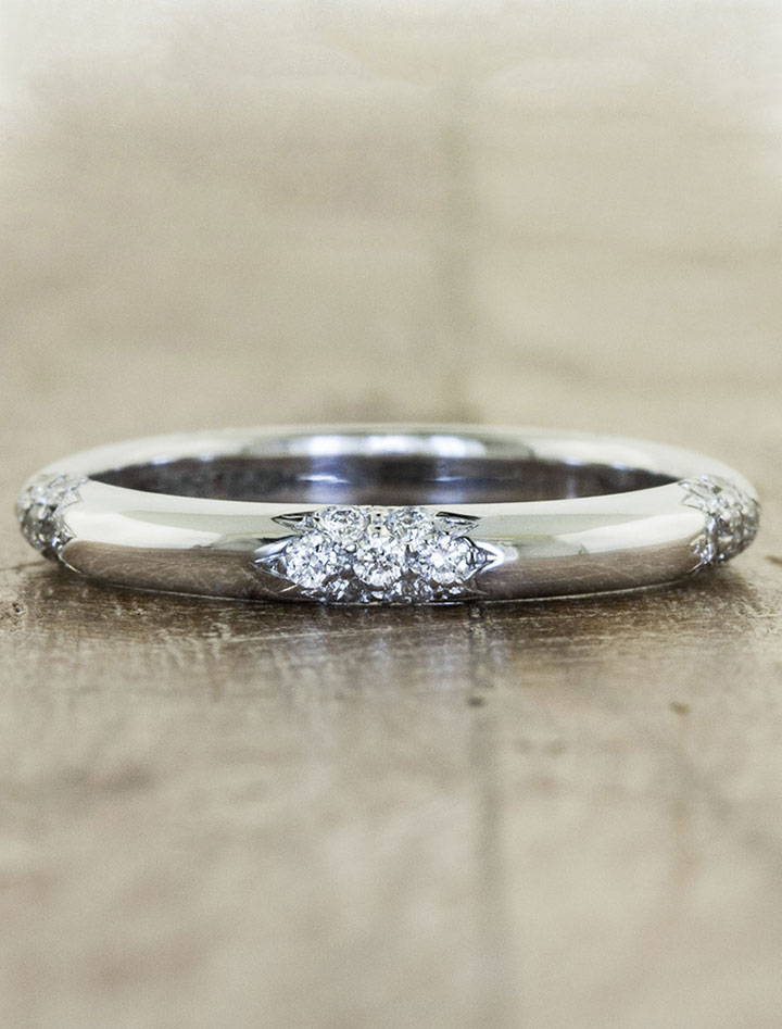 Our Favorite Ken & Dana Design Wedding Rings ~ we ❤ this! moncheribridals.com