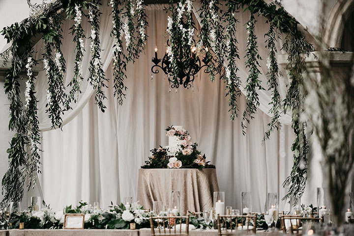More Fabulous Wedding Cake Displays 