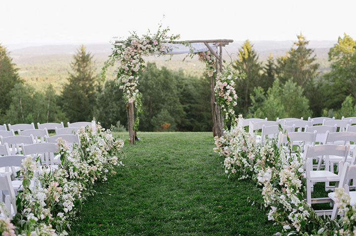 Soft & Romantic Summer Wedding Florals