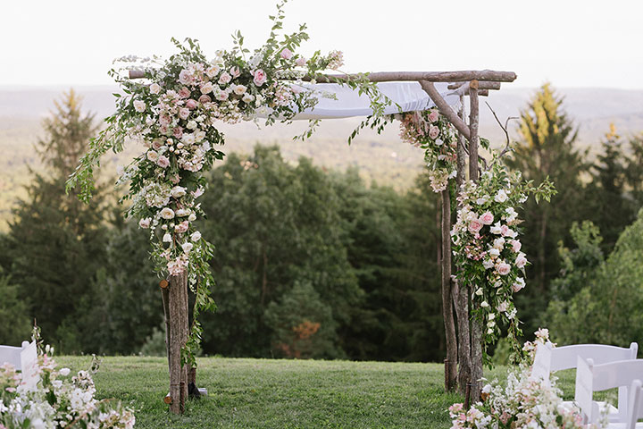 Soft & Romantic Summer Wedding Florals