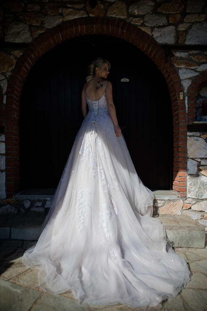Stunning Greek Bride Chooses "Monte" For Her Veroia Wedding