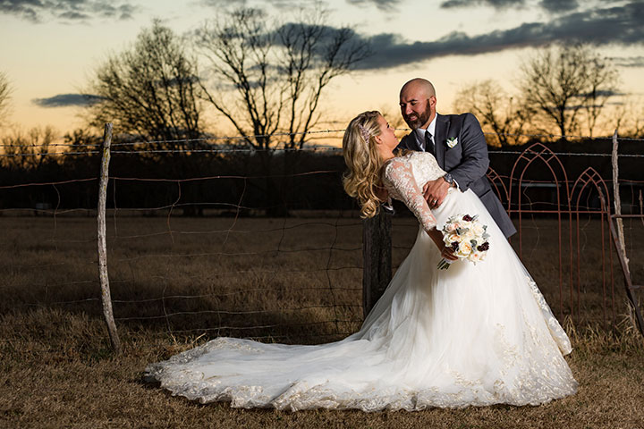 Rustic Chic Wedding In Texas Desktop Image