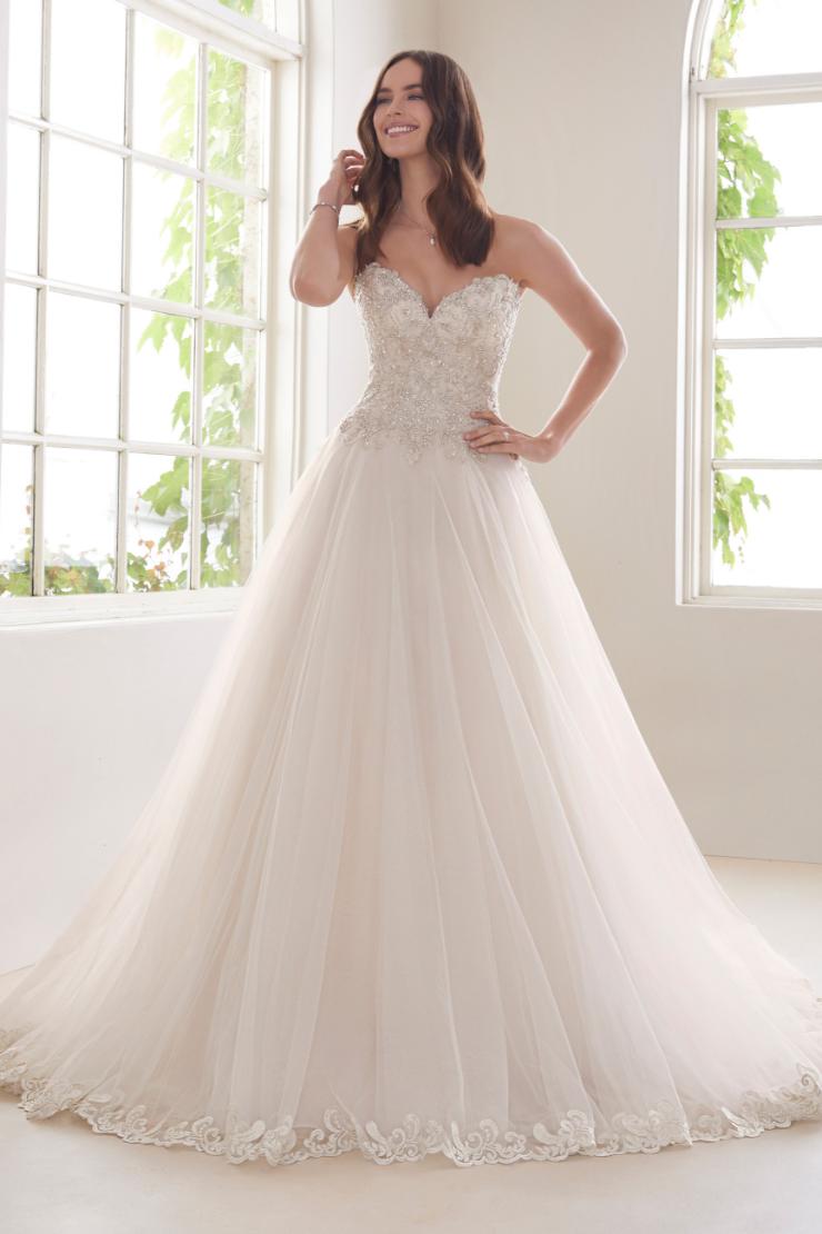Beauteous Bridal Gown with Hand-Beaded Lace Morganite