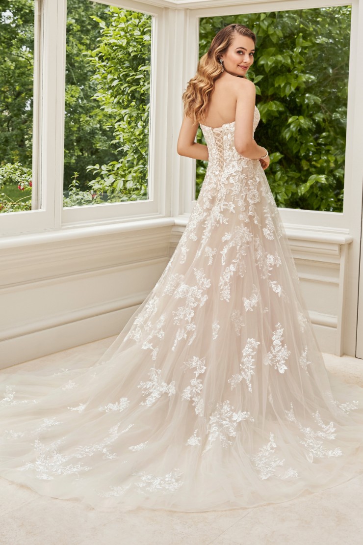 Romantic Floral A-Line Wedding Gown Rosa #$1 picture