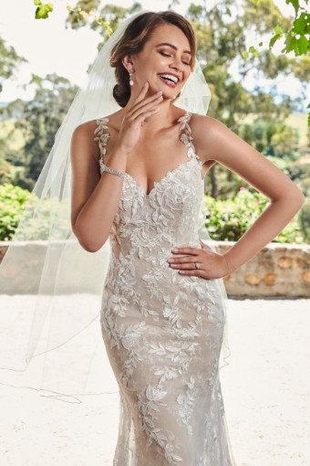 Elegant Bohemian Fit and Glare Gown Ariella $3 thumbnail