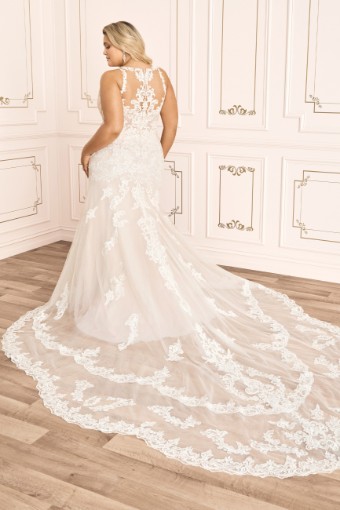 Show-Stopping Lace Gown with Feature Train Megan $5 thumbnail