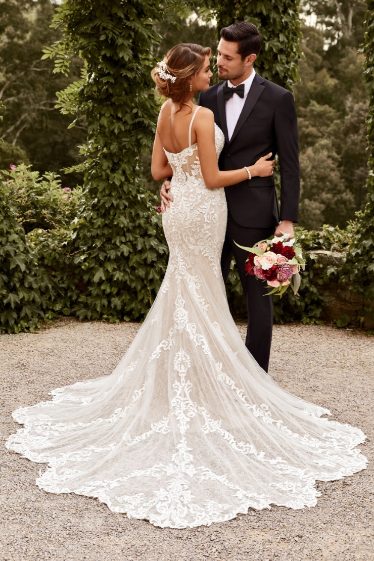 Sexy Lace Wedding Dress with Sheer Train Tamara Thumbnail Image