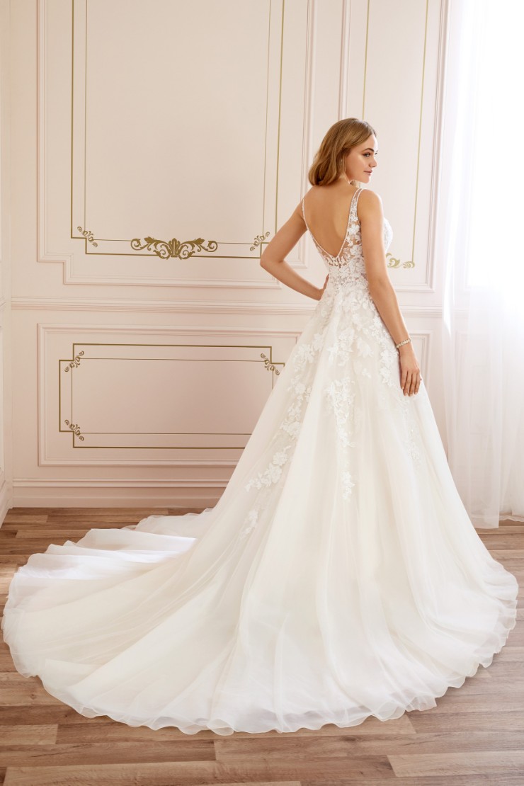 Floral-Inspired Bohemian A-Line Wedding Dress Evelyn #$4 picture