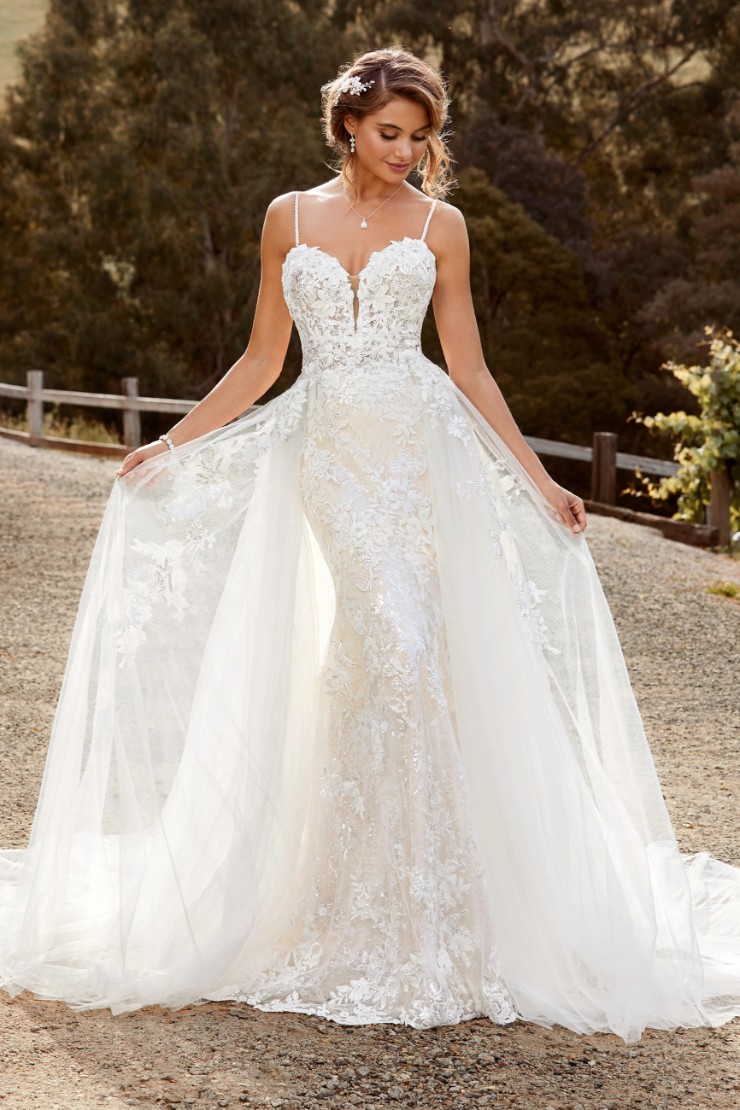 Show-Stopping Two-Piece Lace Wedding Dress Helena Thumbnail Image