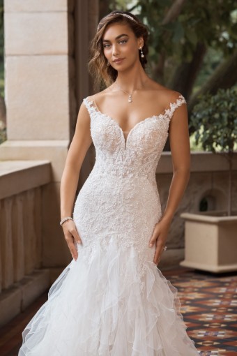 Elegant Vintage Fit and Flare Wedding Dress Wyatt $3 thumbnail
