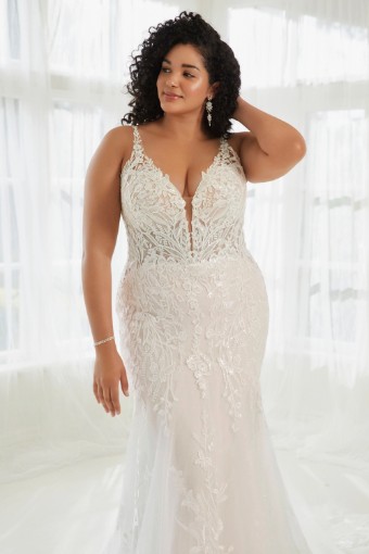 High Back Lace Wedding Dress Jackson $2 thumbnail