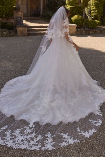 Heavenly Bridal Veil $1 Ivory thumbnail